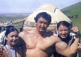 E5yNthuWYAUnI3Q