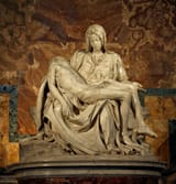 Michelangelo&#039;s_Pieta_5450_cropncleaned_edit