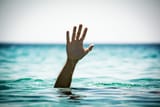 How-Do-You-Know-When-Someone-is-Drowning[1]