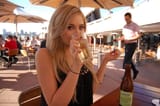 blondewomansipping