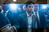 Penn-Badgley-Joe-Goldberg-You-S5