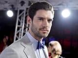 46b3dd68e85b-david-corenswet-close-up