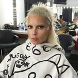 yolandi4