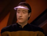 Data_wearing_a_visor
