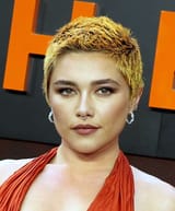 Florence-Pugh-short-hairstyle