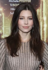 celebrity_paradise.com_TheElder_JessicaBiel45