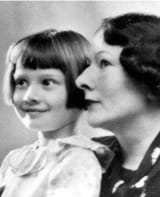 audrey-and-mom-before-the-occupation
