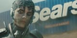 Faora-Stands-In-Front-Of-Sears-In-Man-Of-Steel