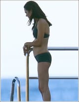 jennifer-connelly-new-start-aug-01