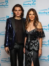 Elizabeth_Hurley_at_The_Shooting_Star_Charity_Ball_at_the_Royal_Lancaster_Hotel_in_London_11__22_