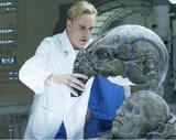 prometheus-did-make-the-engineers-helmet-look-alot-bigger-v0-qbzi86zrhgsd1