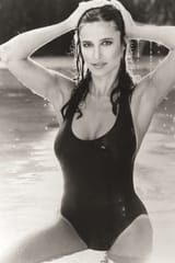 Mimi Rogers13