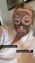 Emily Kinney&#039;s blackface attempt_thumb.jpg