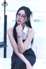 GQ_K76vaIAECYEB