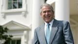 t1larg.george.w.bush.south.lawn.afpgi