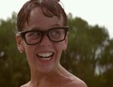 squints