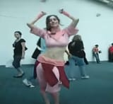 SOMEONE POST THE GIF