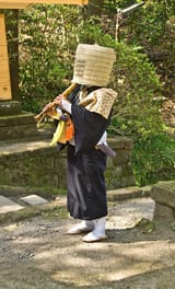 komuso_buddhist_monk_beggar_kita-kamakura[1]