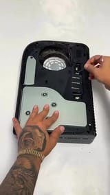 1736668561446307