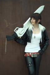 female_squall_leonhart_cosplay_iv_by_nao_chan_91-d6tidju (1)