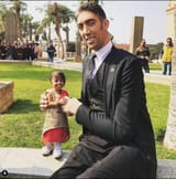 Biggest Man Smallest Woman