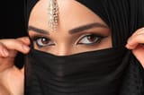 close-up-portrait-beautiful-muslim-girl-dressed-hijab_93675-133571[1]