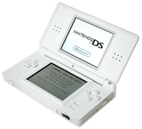 Nintendo_DS_Lite