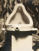 960px-Marcel_Duchamp,_1917,_Fountain,_photograph_by_Alfred_Stieglitz