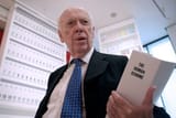 united-kingdom-nobel-prize-winner-professor-james-watson-co-discoverer-of-the-structure-of-dna