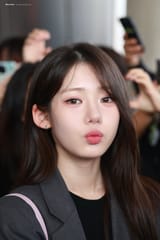 250421