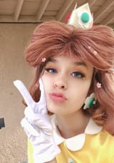 Daisy lips