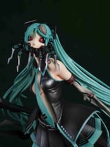 FIGURE-002571_03