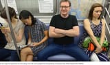 sub-manspreading-1