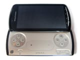 Sony_Ericsson_Xperia_Play_open