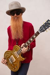 Billy-F-Gibbons-1-Photo-by-Andrew-Stuart[1]