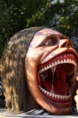 53418835-osaka-japan-feb-12-2016-attack-on-titan-attraction-opens-at-universal-studios-japan-captures-the