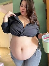 an-uncovered-belly-is-sexier-v0-4xc0k4olswaf1
