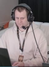 qw8yvdKyKg