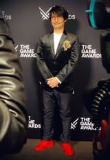 kojima red shoes