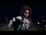 handitover_yourbigbro