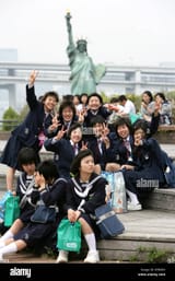 school-class-excursion-to-odaiba-tokyo-japan-asia-RF868N