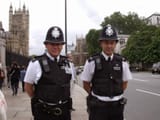 633.-POLICIA-METROPOLITANA-LONDRES