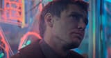 63025-Blade-Runner-Deckard-neon-looking-up