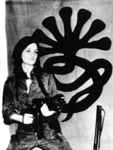 Patricia-Hearst-front-emblem-Symbionese-Liberation-Army