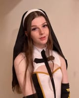 gamer nun