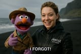 20250809_2116_Puppet &amp; Gamer Beach Encounter_simple_compose_01k28w44r5f3sadbx7gyz16k73