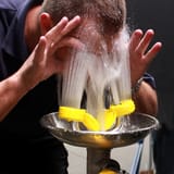 eye washer