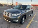 2013_toyota_highlander-pic-778933110143443711-1024x768-398786589