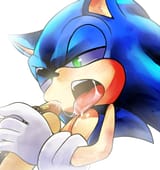 sonic eating Hotdog