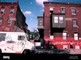 ein-schwarzer-verfallenen-ghetto-im-philadelphia-city-usa-a5rwr2-2241553667